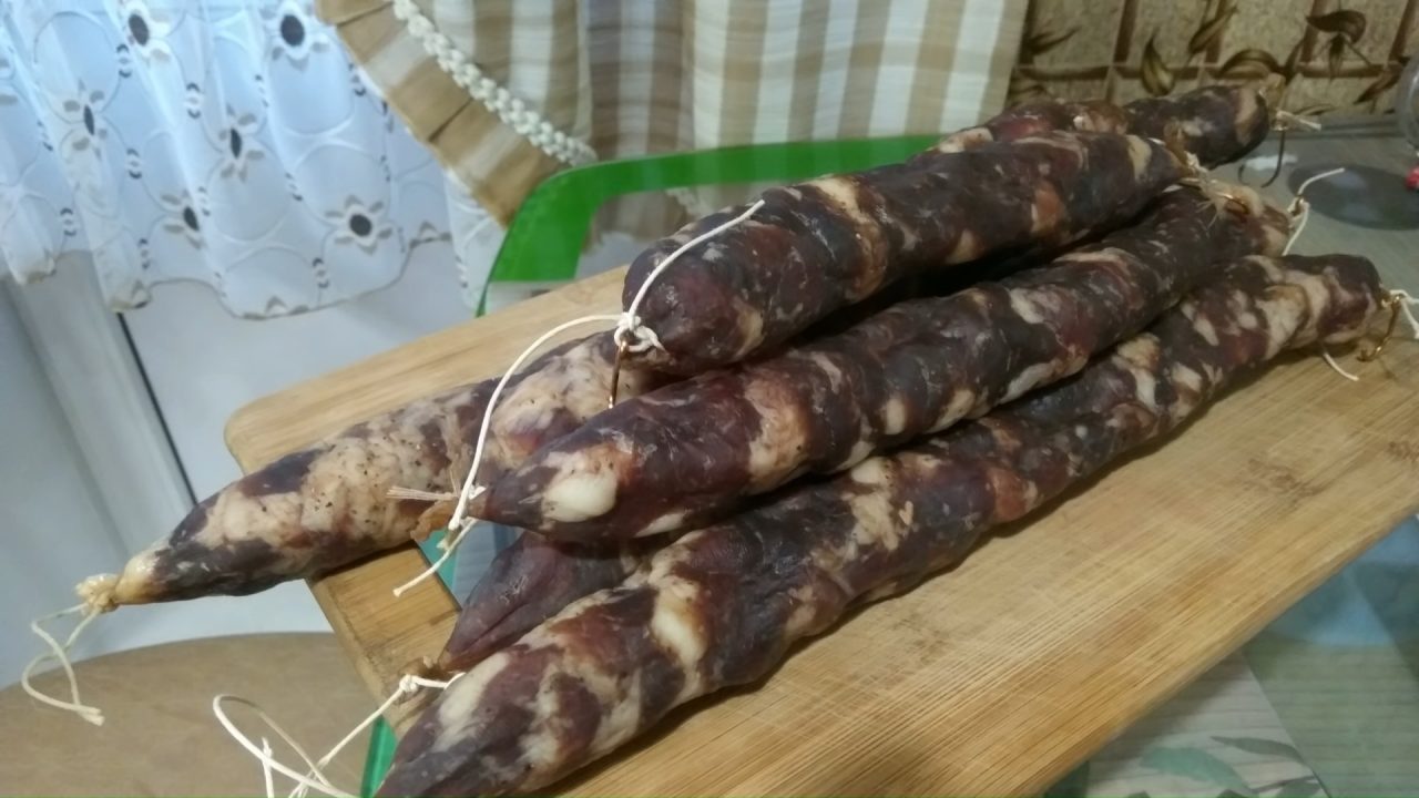 Вкуснейшая самодельная домашняя колбаса